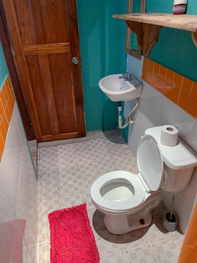 Valerie Emanuel Apartments Bocas Town Exterior foto